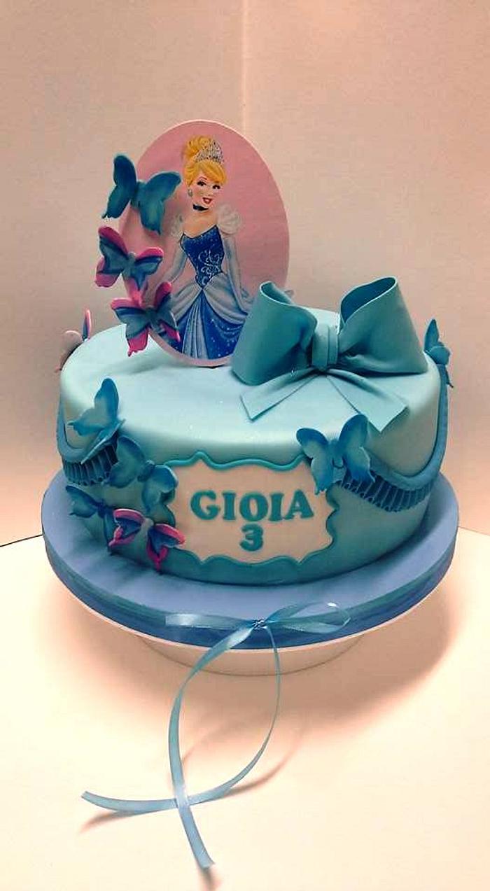 Cinderella Theme Cake/ Girls First Birthday Cake/Princess Theme Birthday  Cake - Cake Square Chennai | Cake Shop in Chennai