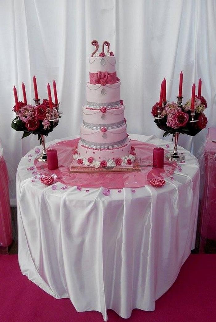 Bling bling wedding cake