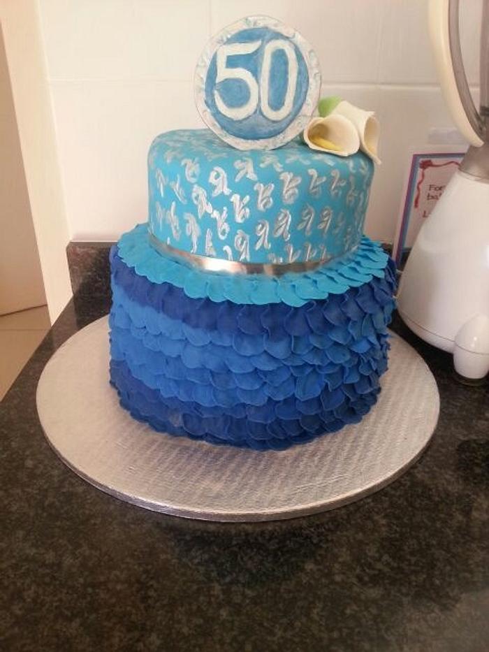 blue petal cake.