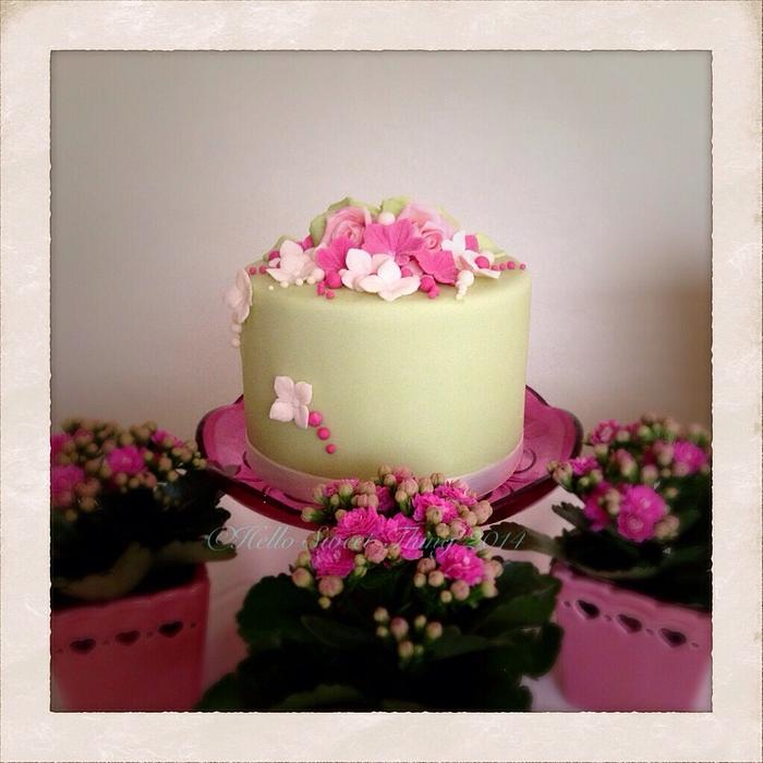 Pretty Little Mother's Day Cake