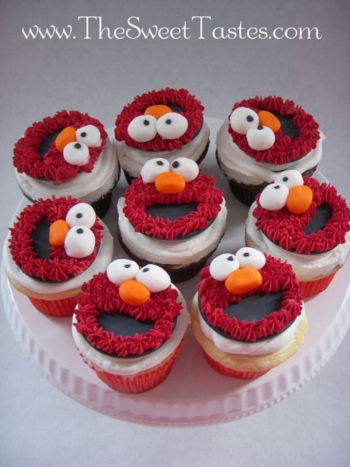 Elmo Cupcakes 