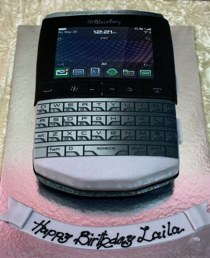 Blackberry porsche design cake