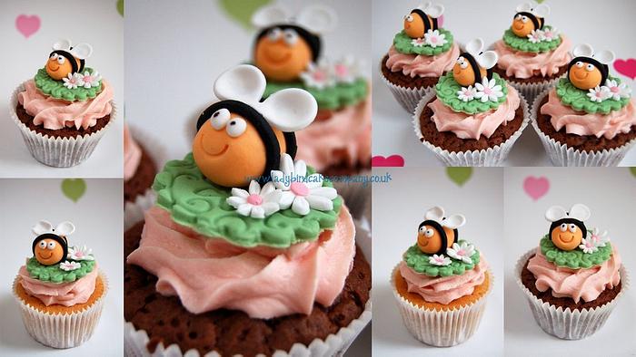 Buzzy bee cupcakes