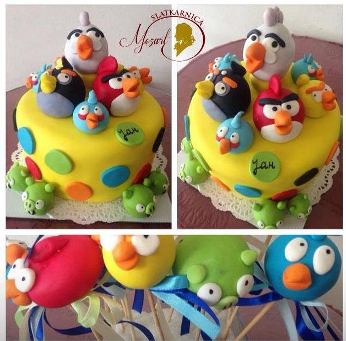 Angry birds birthday cake