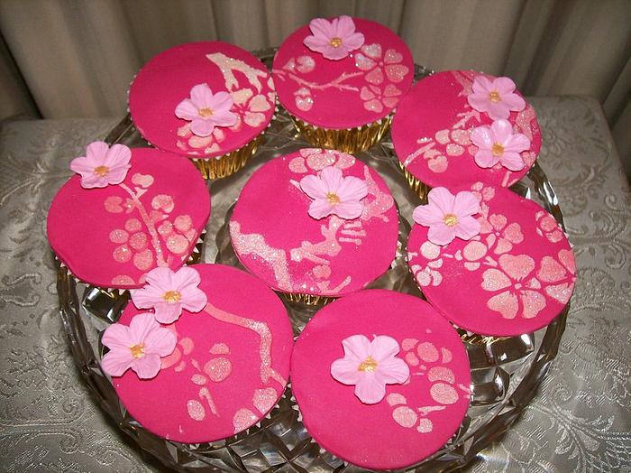 Japanese Blossom Cupcakes
