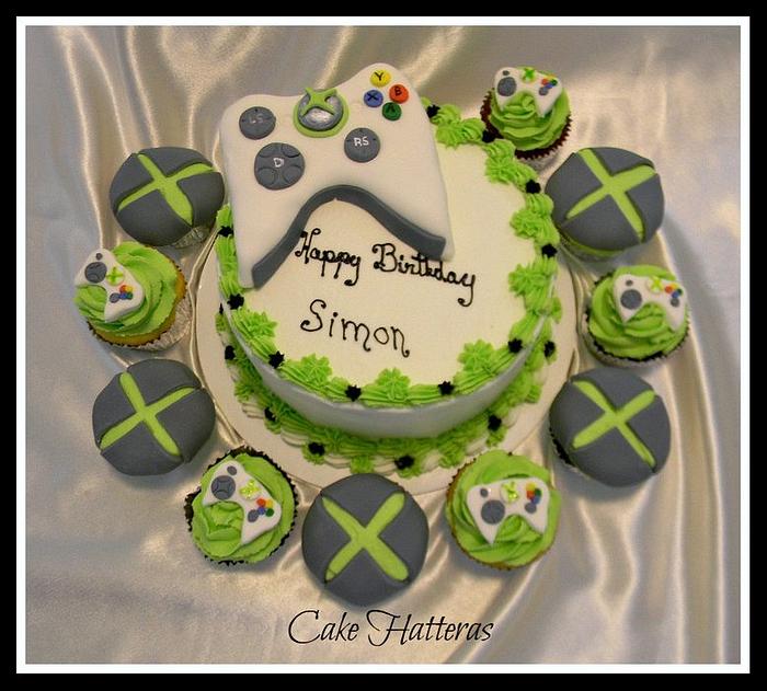 XBox 360 Cake and Cupcakes