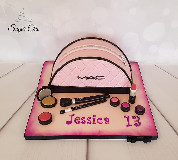 MAC Make-Up Case Cake 