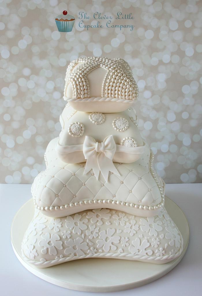 Stacked Pillows | Big wedding cakes, Beautiful wedding cakes, Pillow  wedding cakes
