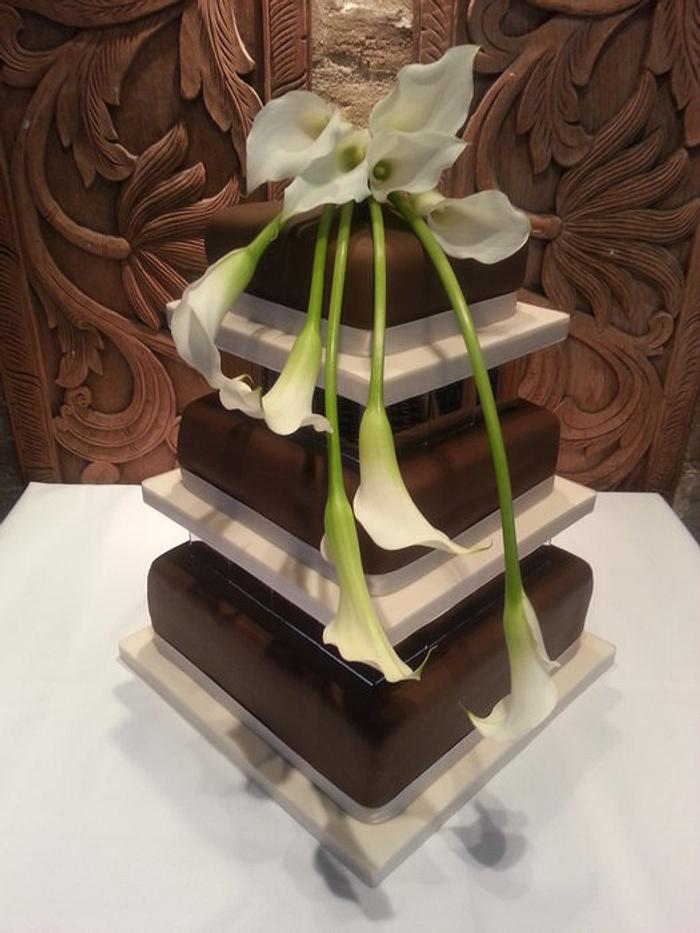 Chocolate & Ivory Wedding Cake