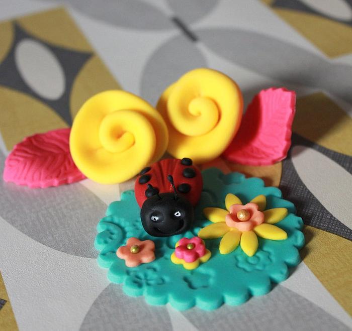 Ladybird Cupcake Topper