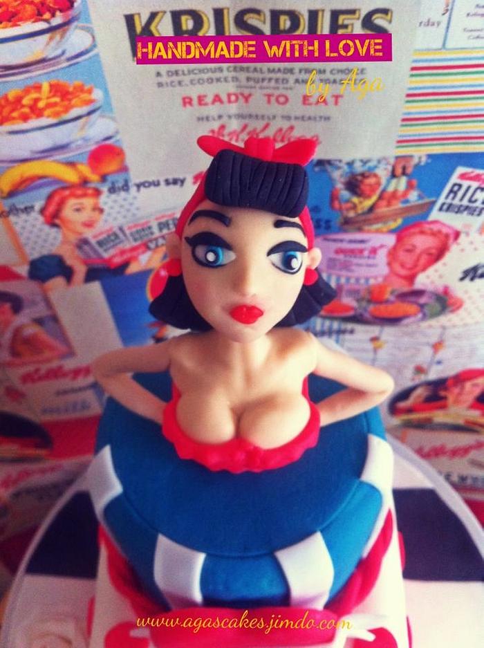 Hen pin up party cake