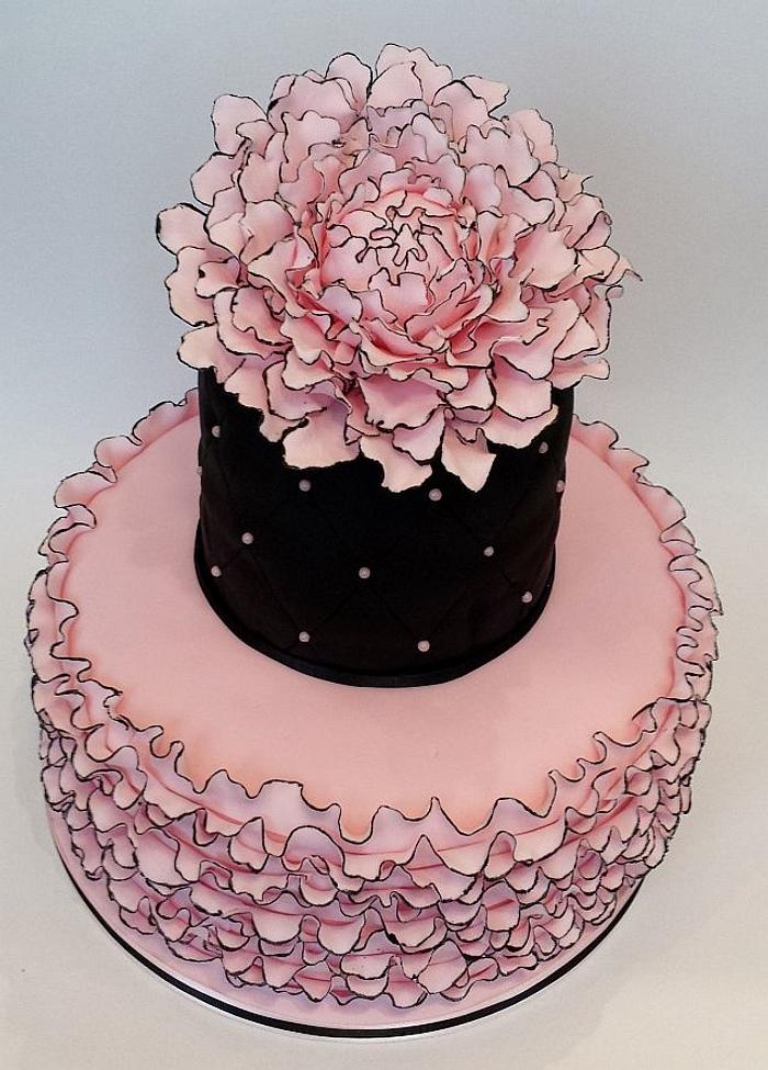 Pink ruffle cake