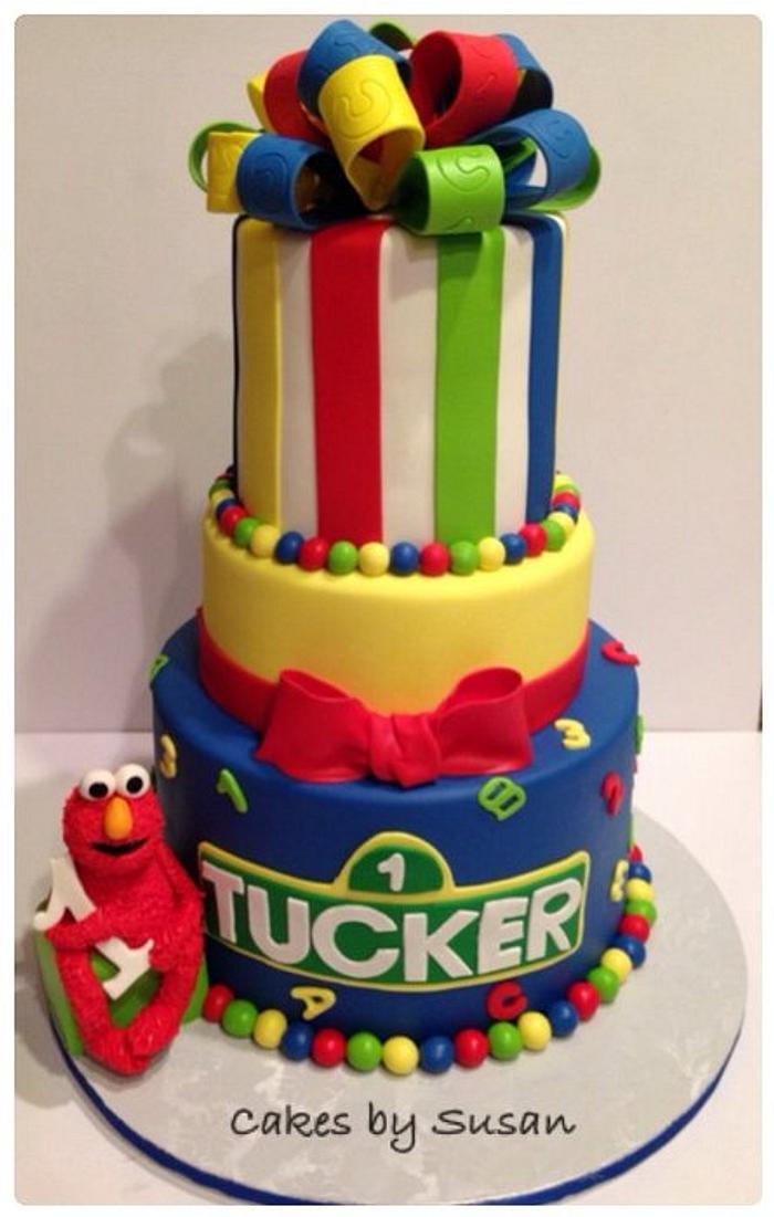 Elmo first birthday cake