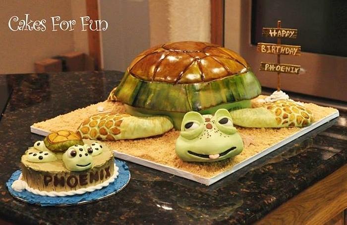 Sea Turtle cake with smash cake