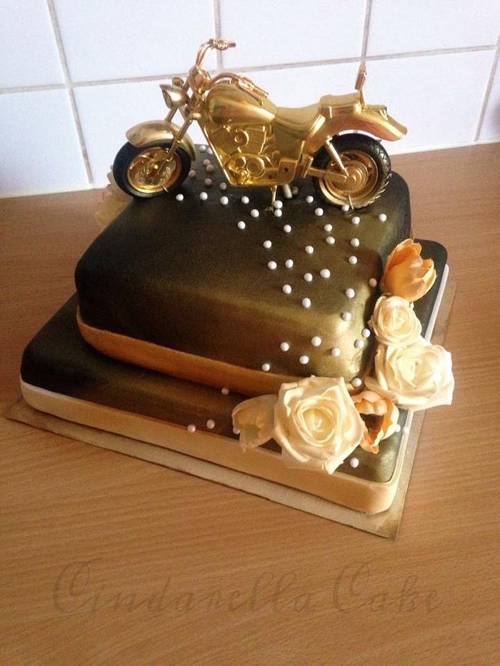 Gold Whedding Cake 