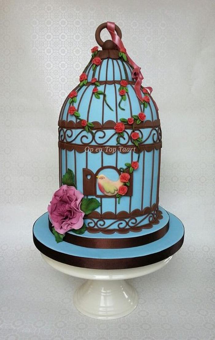 Classic Birdcage-Cake 