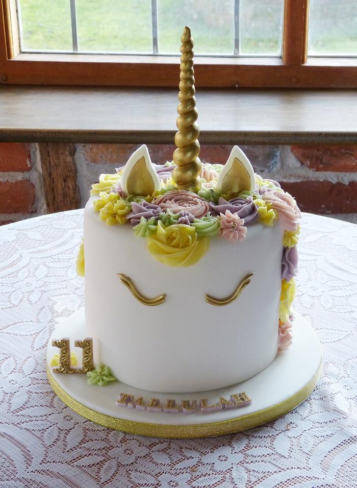 Unicorn cake