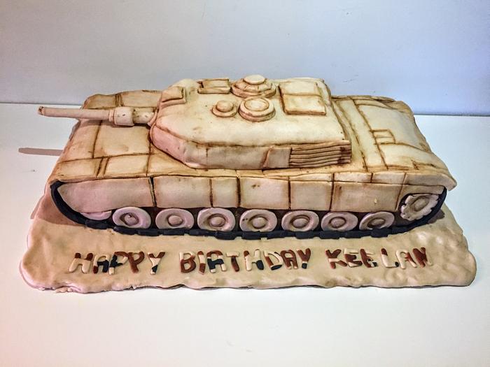 M1 Abrams tank cake 