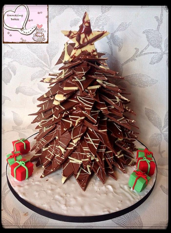 Chocolate Christmas tree cake, all gluten free too!