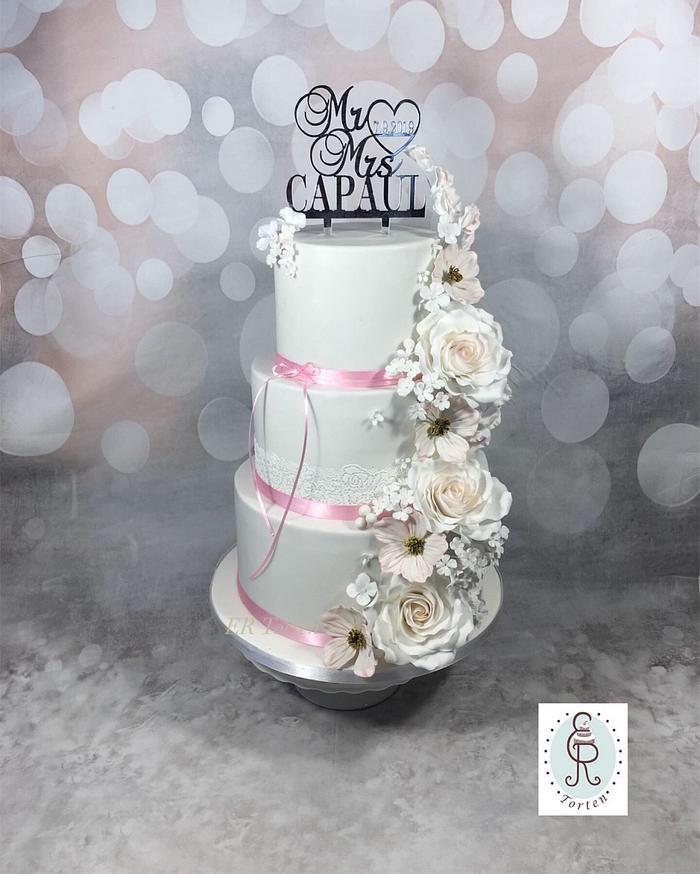 Romantic Weddingcake 