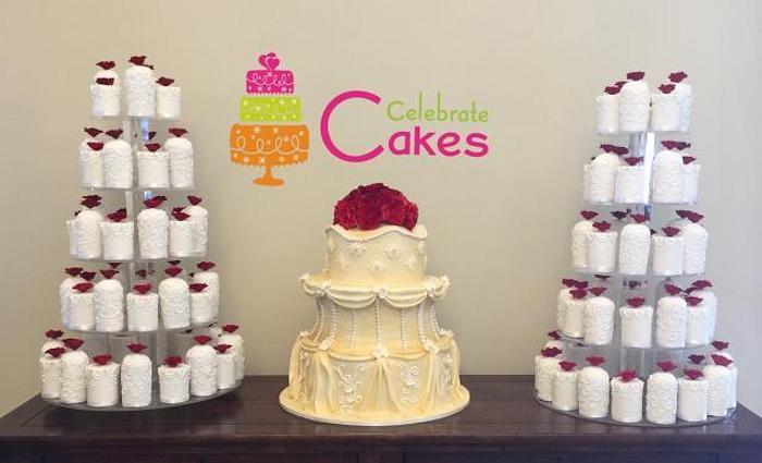 Spectacular wedding cake