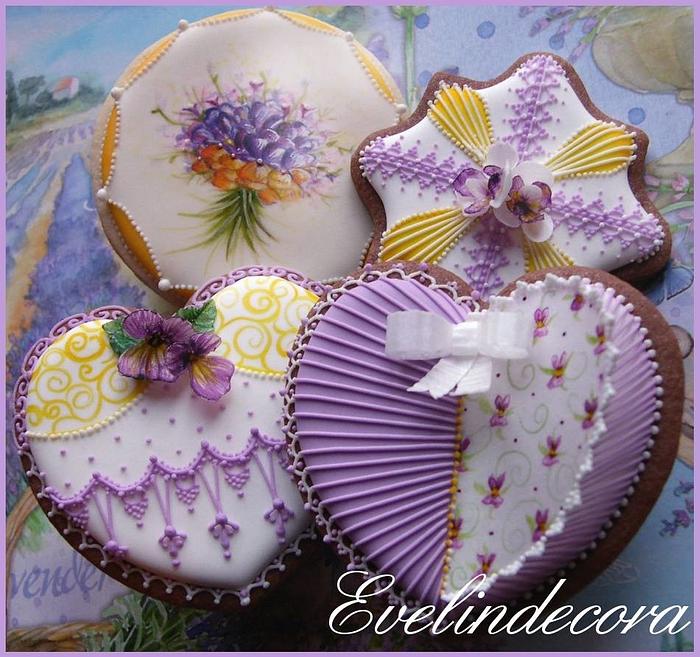Violet cookies