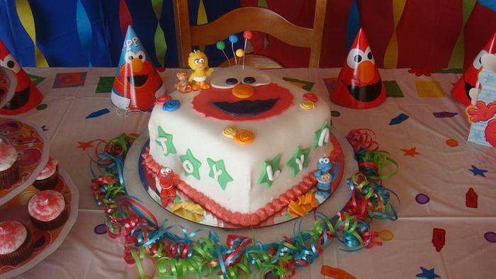 elmo birthday cake