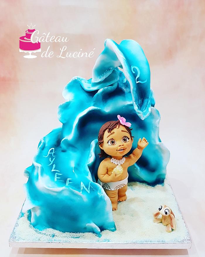 Ocean waves 3D cake with little MOANA 