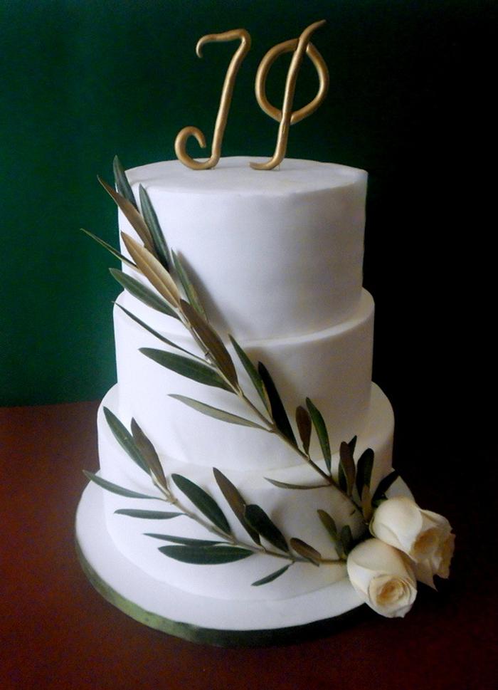 WEDDING CAKE WITH OLIVE BRANCH