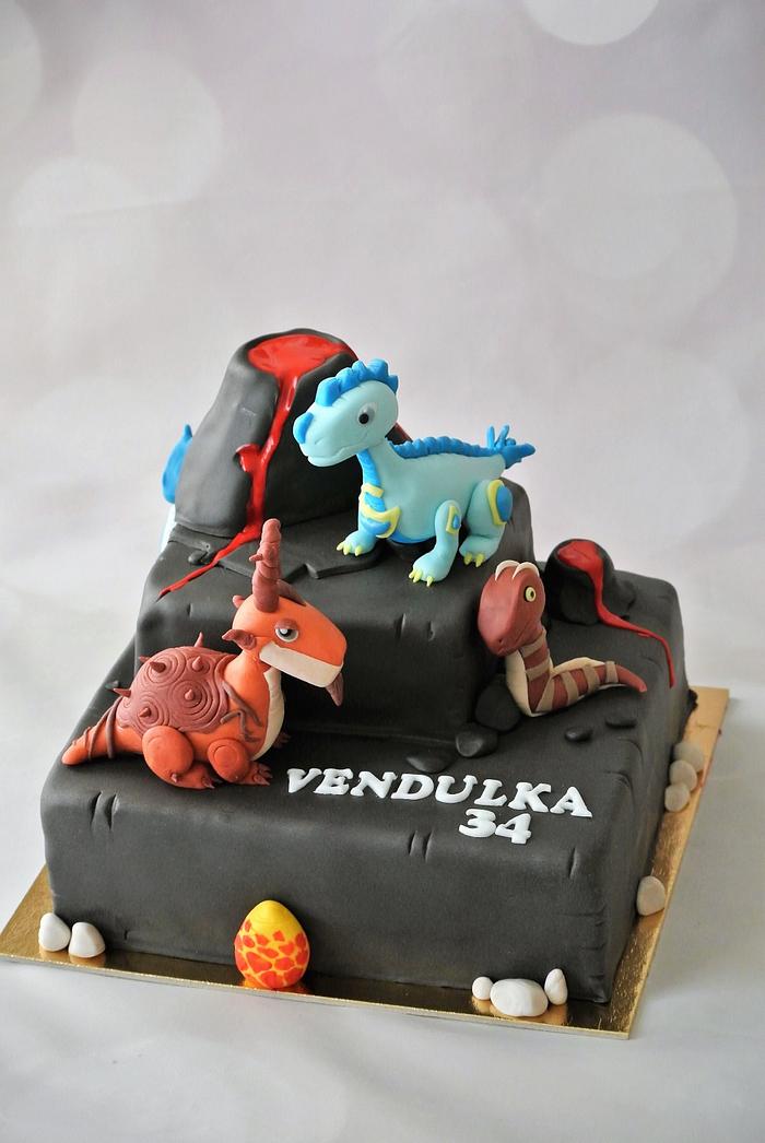 Dragon mania cake