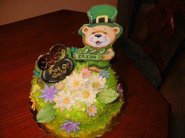 "Pot of Gold - Luck of the Irish" Cake