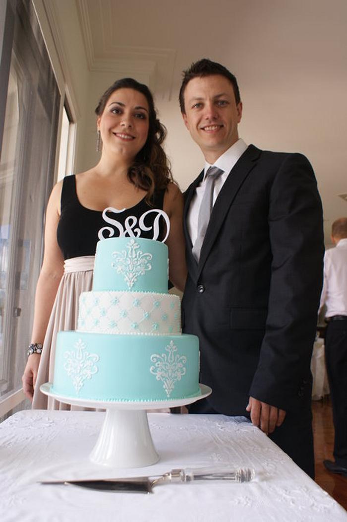 Tiffany blue engagement cake