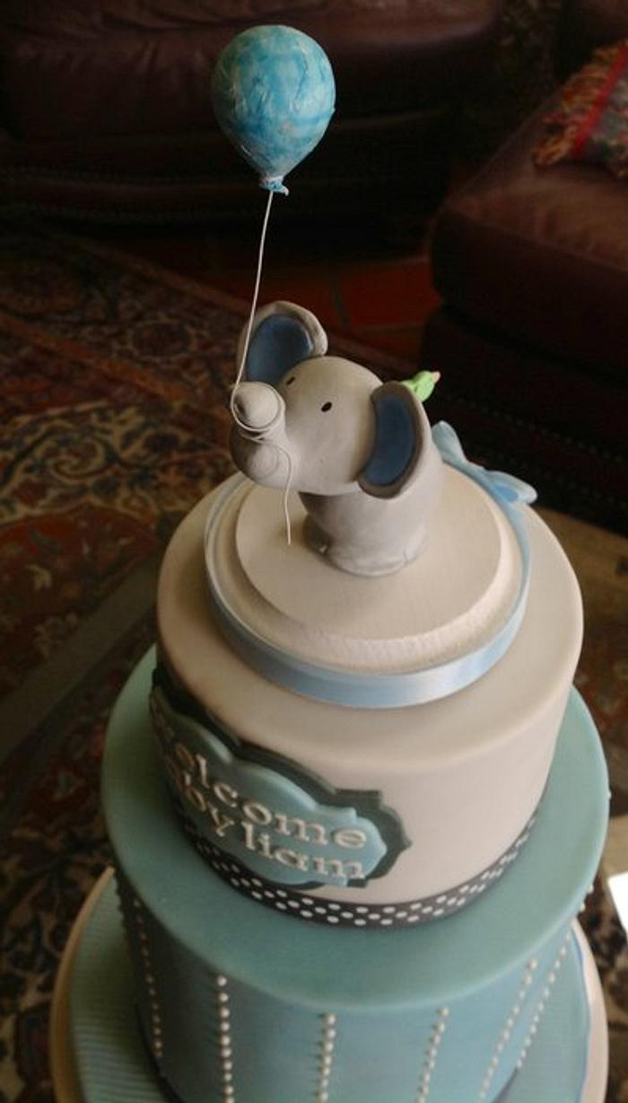 Simple Little Elephant Cake