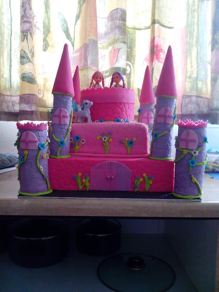 castle birthday cake