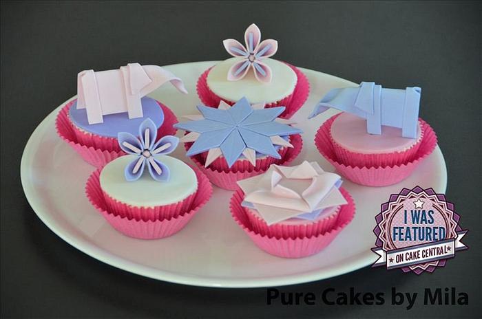 My winning Origami Cupcakes on Cake Central!