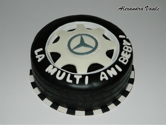 Mercedes wheel cake