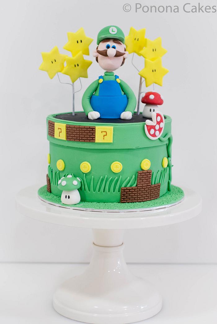 Luigi - Mario Bros. Cake
