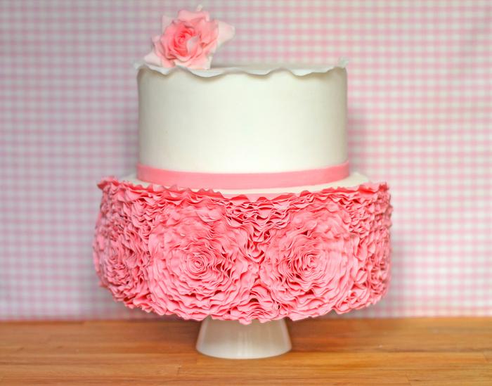 Ruffle pink cake