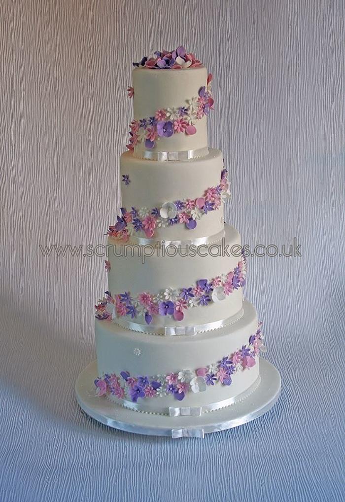 Delicate Flowers Wedding Cake