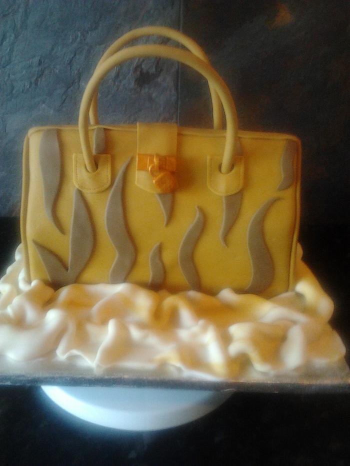 Handbag cake