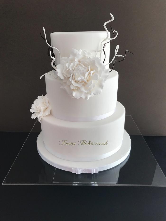 Our white wedding cake