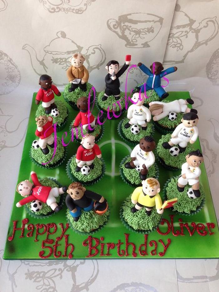 Football cupcakes 