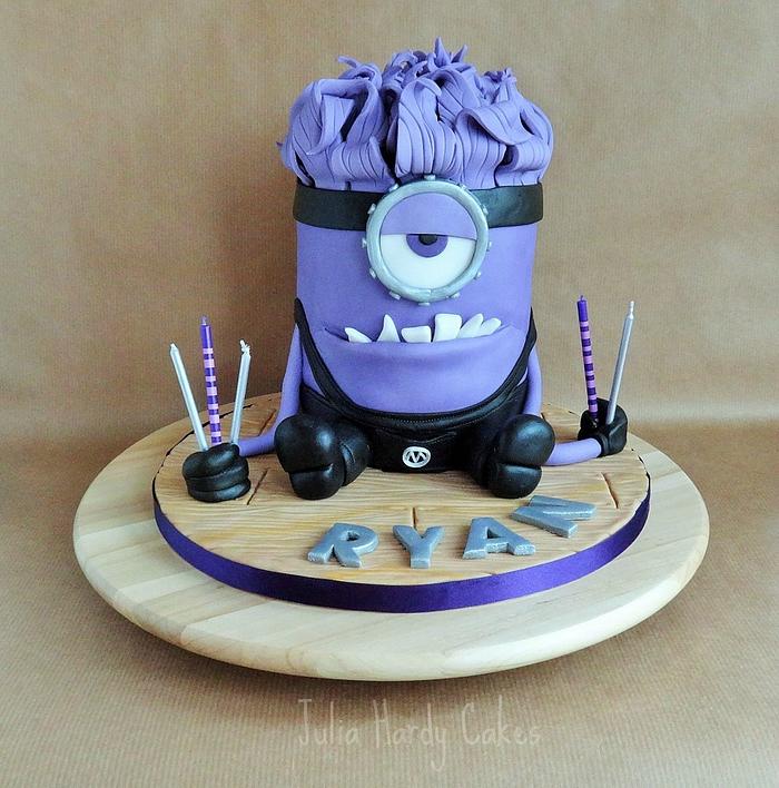 Evil Minion Cake