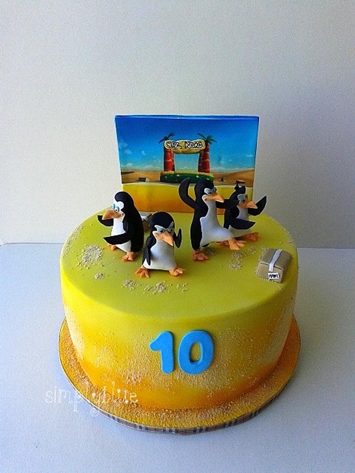 Penguins of Madagascar cake