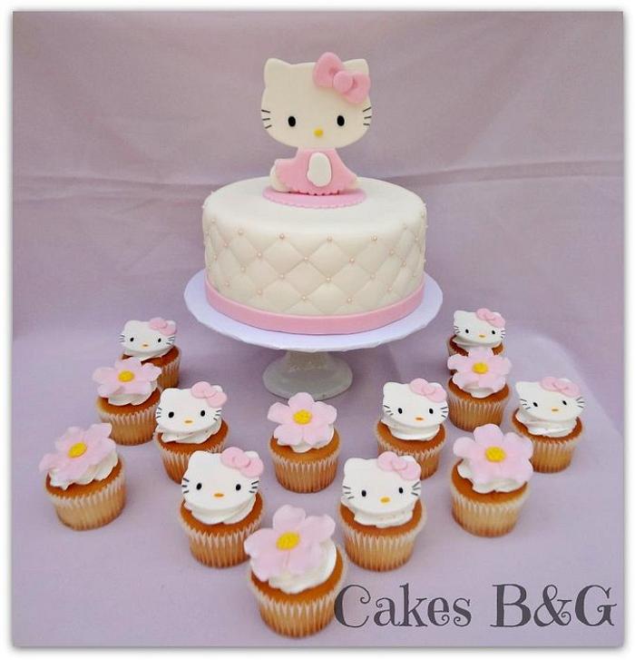 Hello Kitty cupcakes  Hello kitty cupcakes, Hello kitty birthday cake, Hello  kitty cake