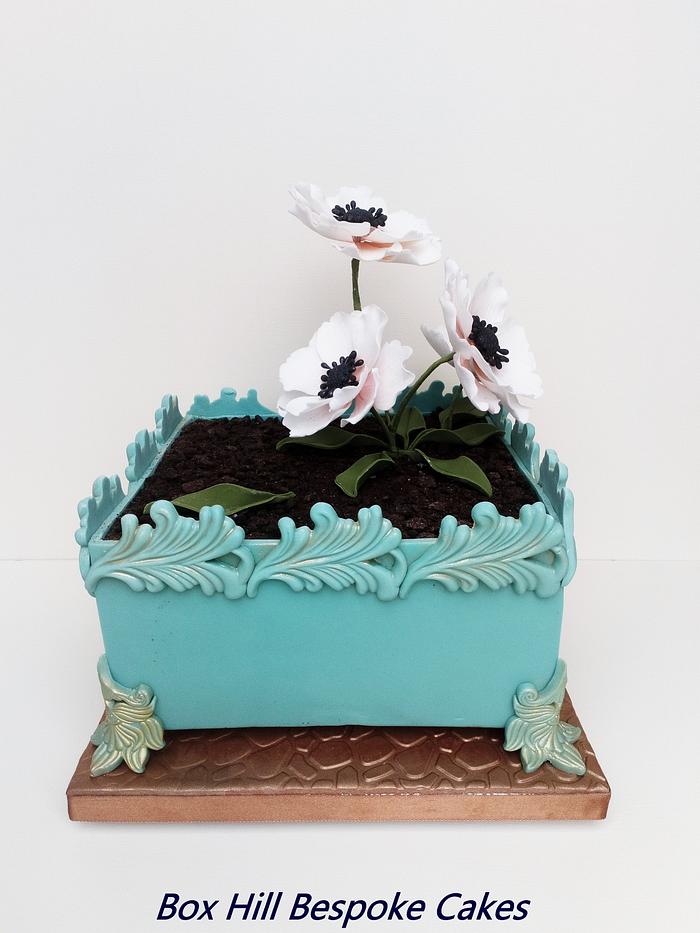 Jardiniere flower cake 