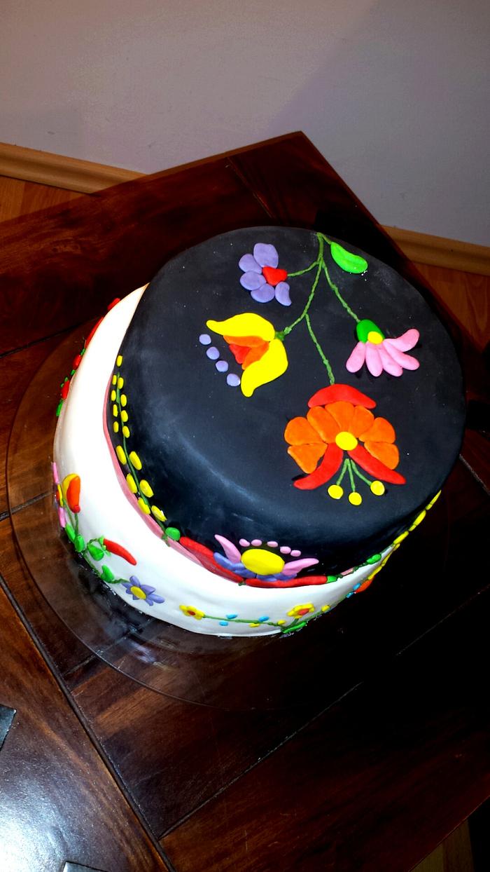 cake designed with Hungarian motives