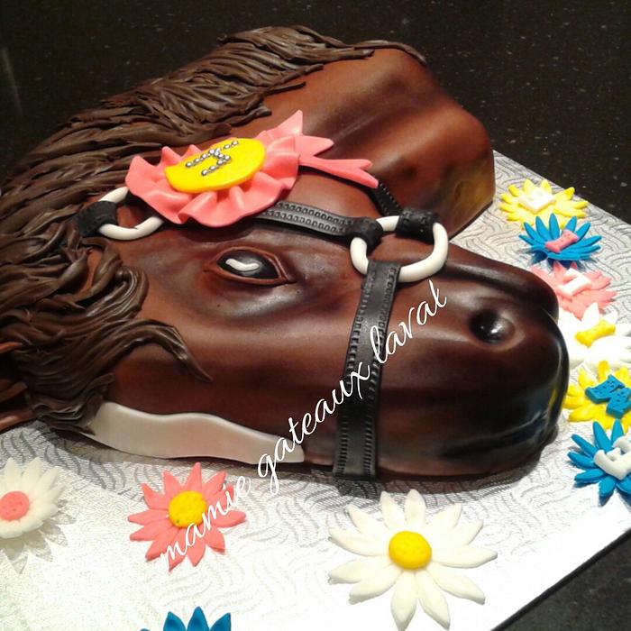 brown horse cake