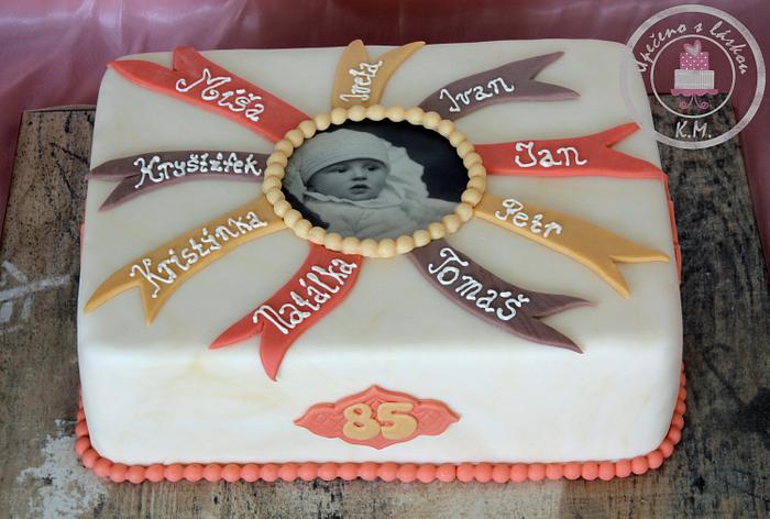 Family cake for 85th Birthday