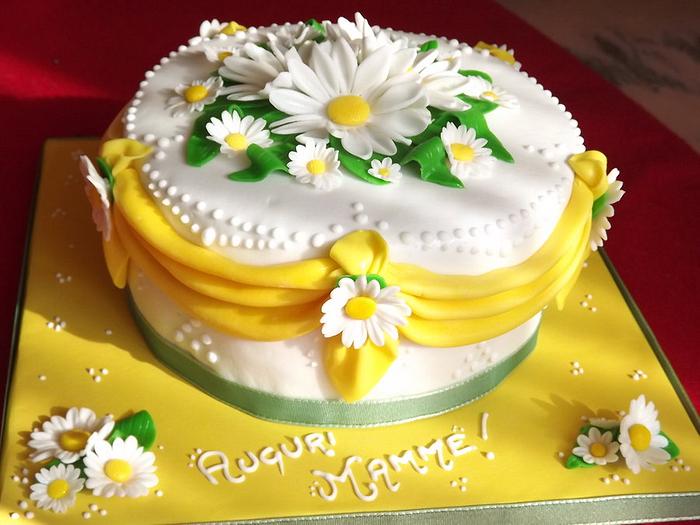 Daisy Cake